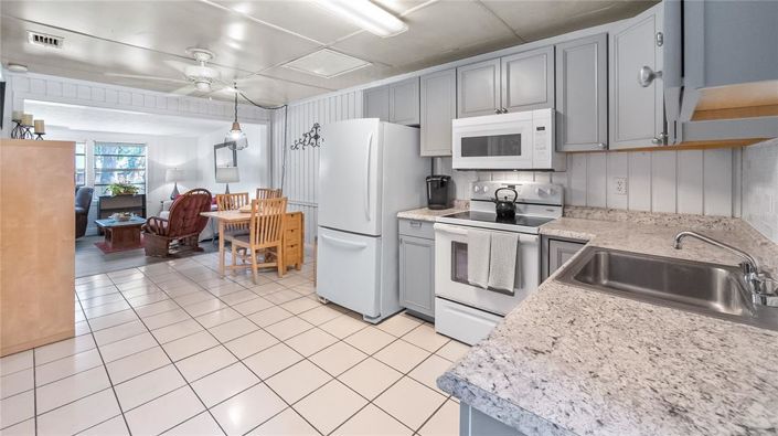 Image No.3-2 Bed Apartment for sale