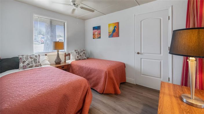 Image No.9-2 Bed Apartment for sale