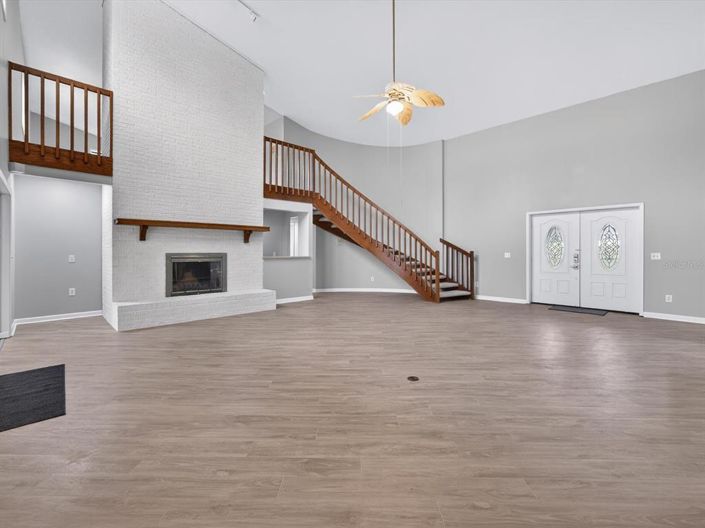 Image No.14-4 Bed House for sale