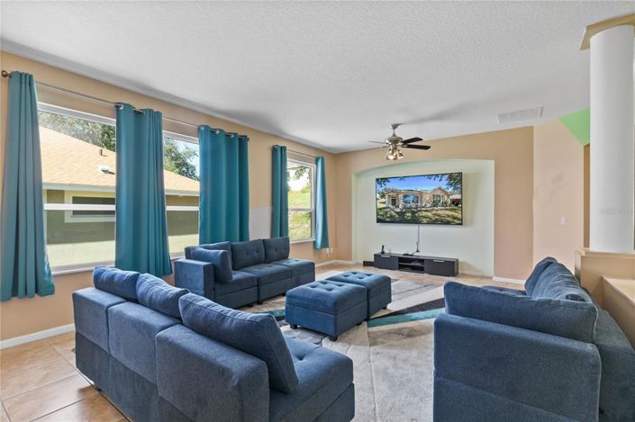 Image No.5-3 Bed House for sale