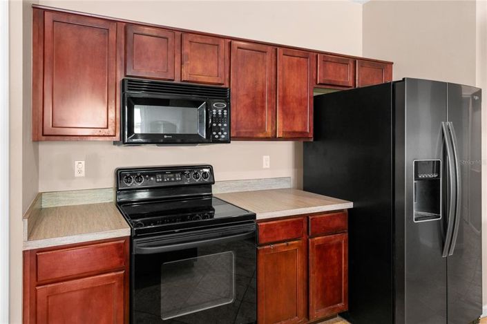 Image No.9-3 Bed House for sale