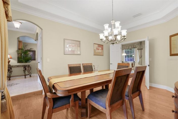 Image No.21-3 Bed House for sale