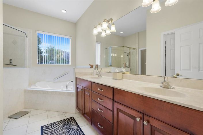 Image No.27-3 Bed House for sale