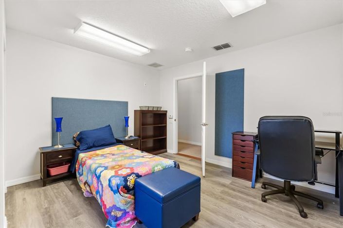 Image No.32-Maison de 4 chambres à vendre à Saint John