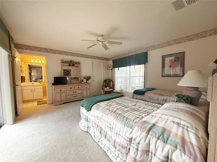 Image No.33-3 Bed House for sale