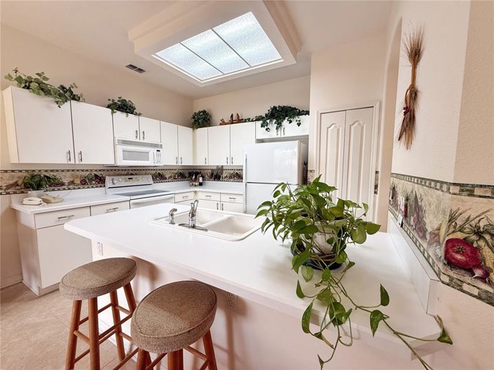 Image No.5-3 Bed House for sale