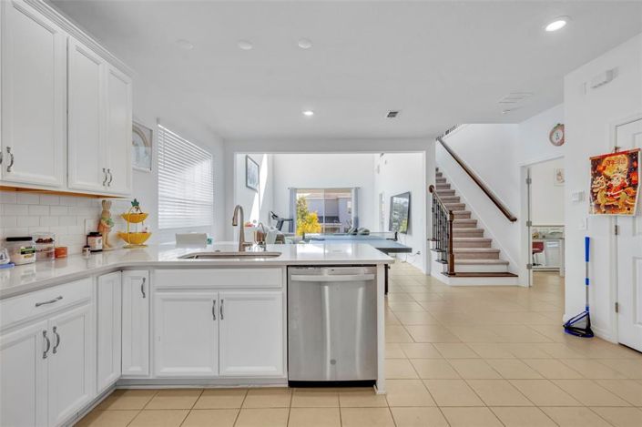 Image No.15-4 Bed House for sale