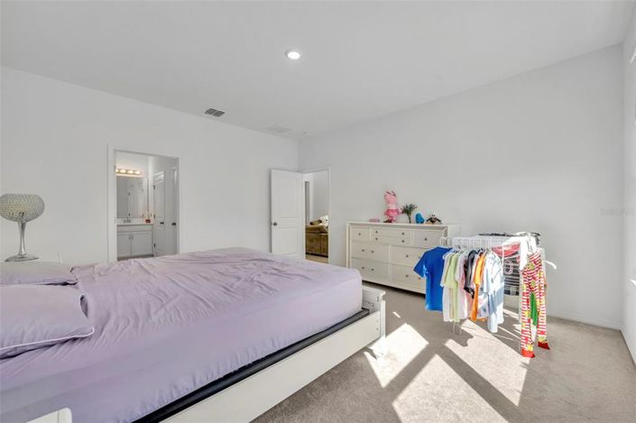 Image No.20-4 Bed House for sale