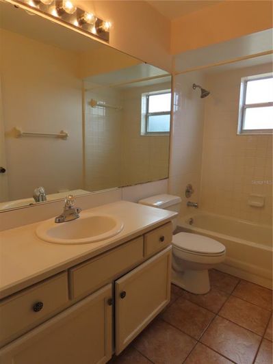 Image No.28-3 Bed House for sale