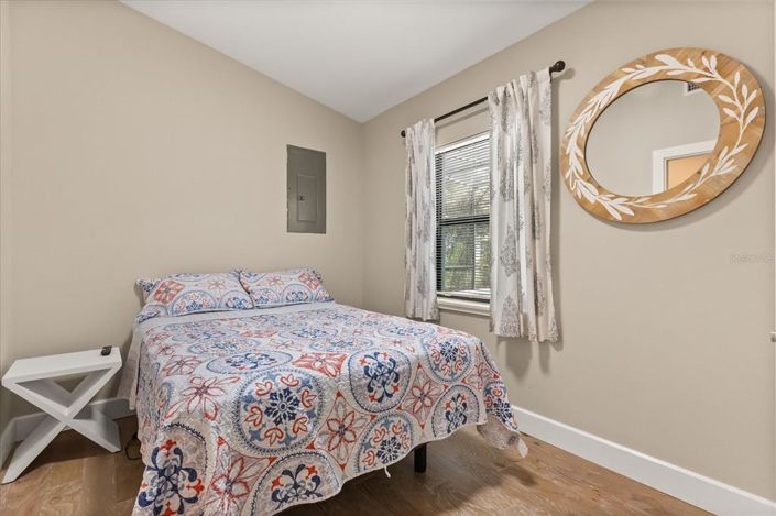 Image No.41-5 Bed House for sale