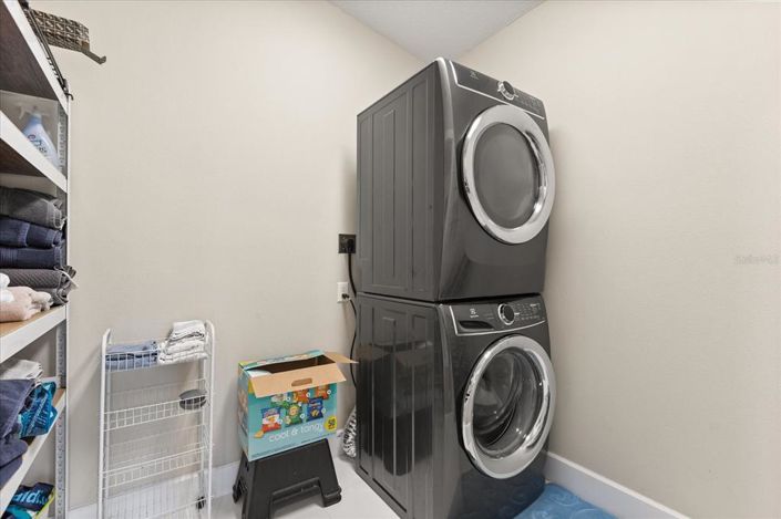 Image No.57-5 Bed House for sale