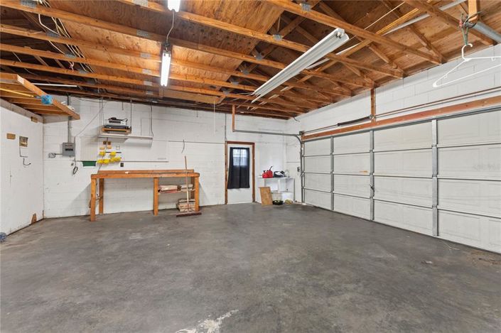 Image No.42-3 Bed House for sale