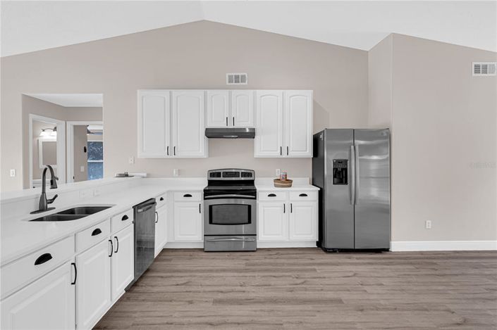 Image No.2-Maison de 4 chambres à vendre à Saint John