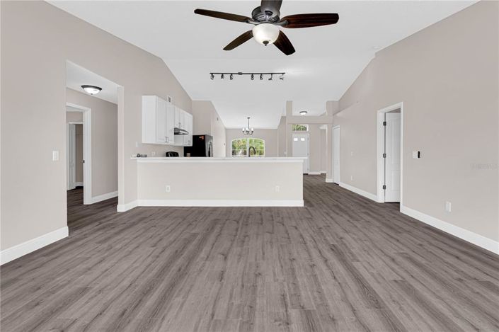 Image No.3-Maison de 4 chambres à vendre à Saint John