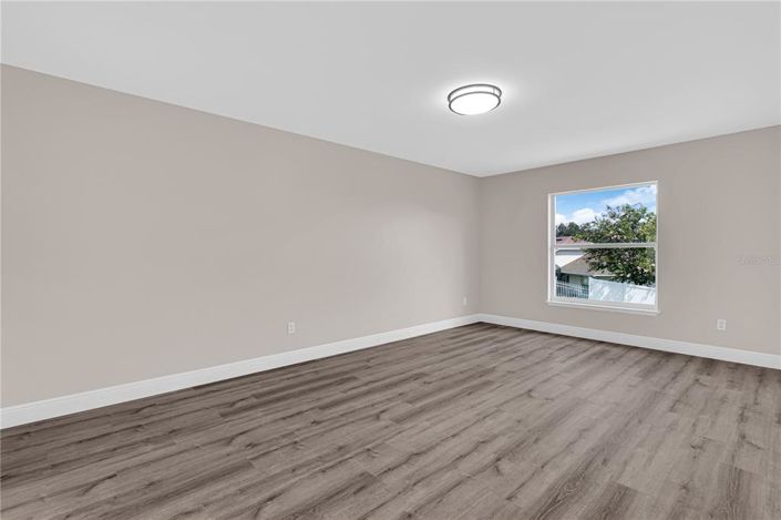 Image No.6-Maison de 4 chambres à vendre à Saint John