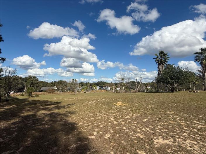 Image No.15-3 Bed House for sale