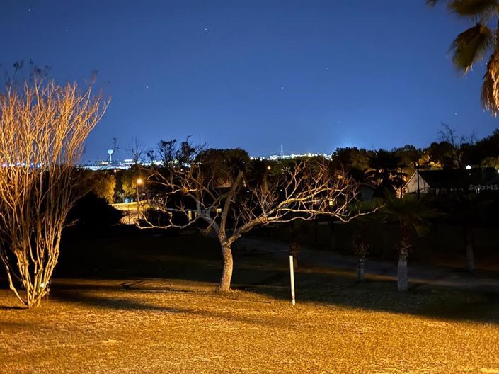 Image No.19-3 Bed House for sale