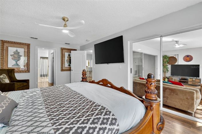 Image No.38-3 Bed House for sale