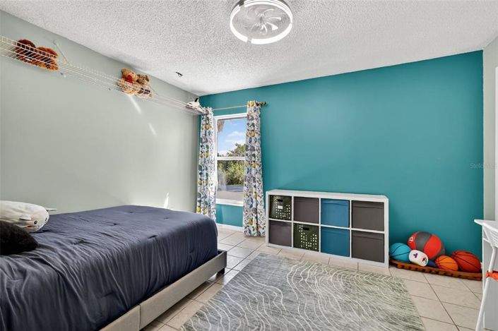 Image No.42-3 Bed House for sale