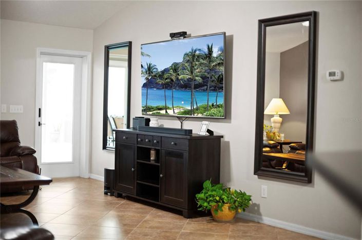 Image No.15-4 Bed House for sale