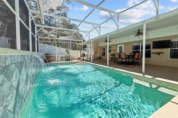 Image No.21-4 Bed House for sale