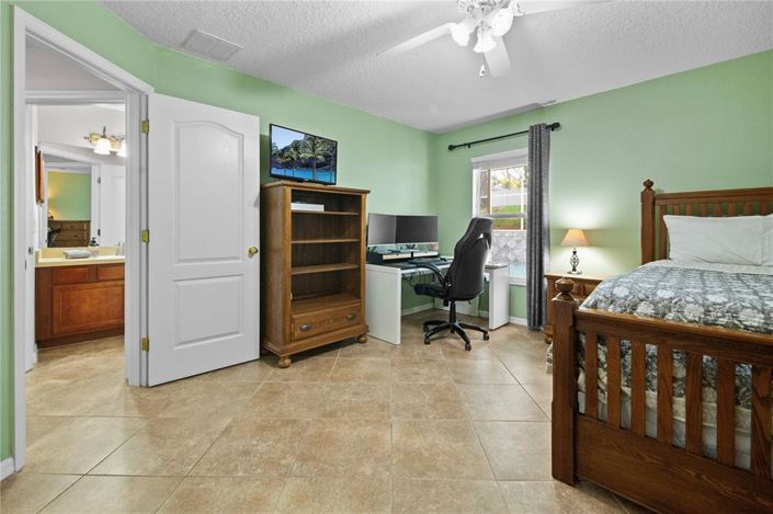 Image No.46-4 Bed House for sale