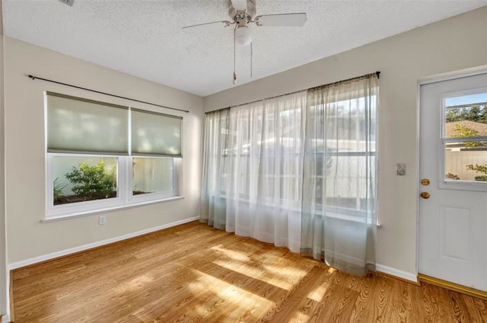 Image No.16-2 Bed House for sale