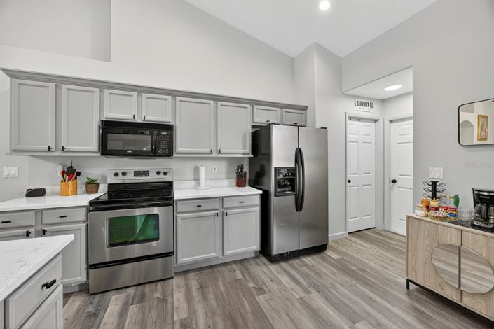 Image No.13-3 Bed House for sale