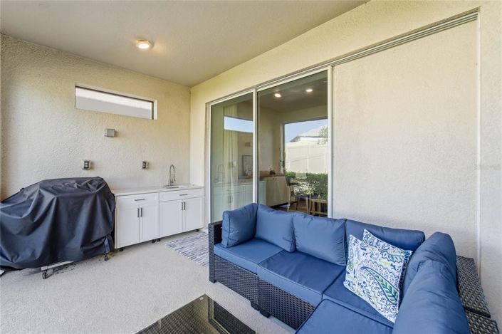 Image No.20-4 Bed House for sale