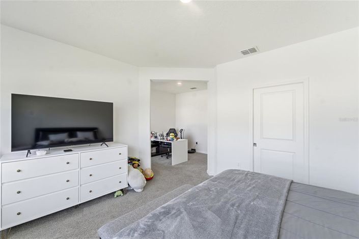 Image No.25-4 Bed House for sale