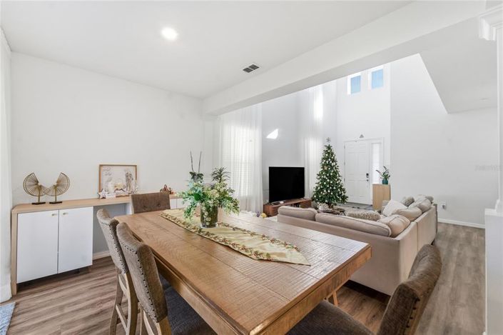 Image No.8-4 Bed House for sale