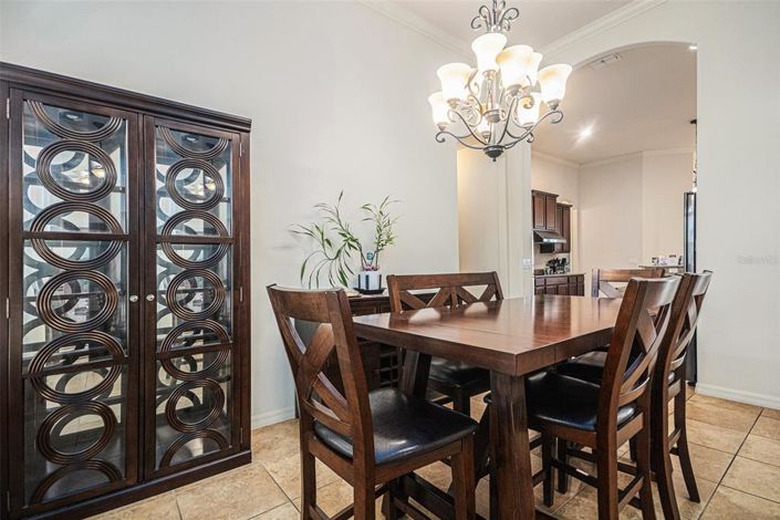 Image No.7-4 Bed House for sale