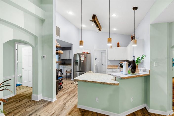 Image No.17-4 Bed House for sale