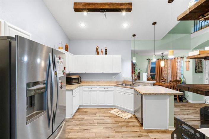 Image No.19-4 Bed House for sale