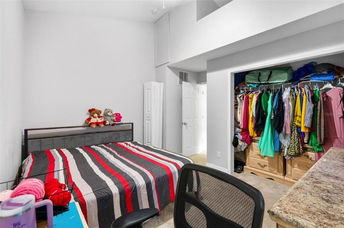 Image No.35-4 Bed House for sale