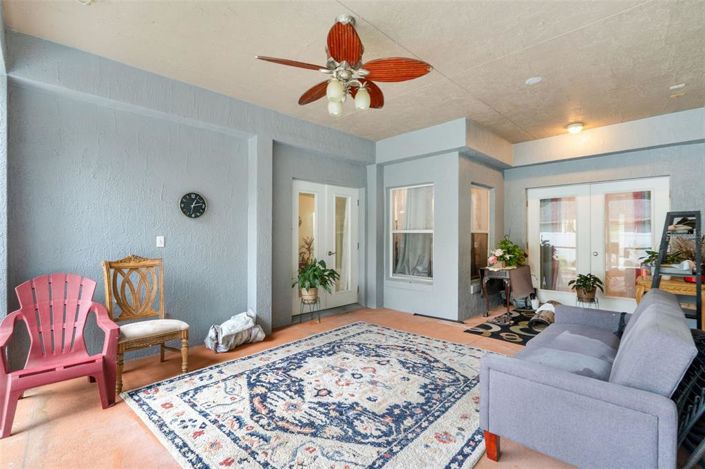 Image No.37-4 Bed House for sale