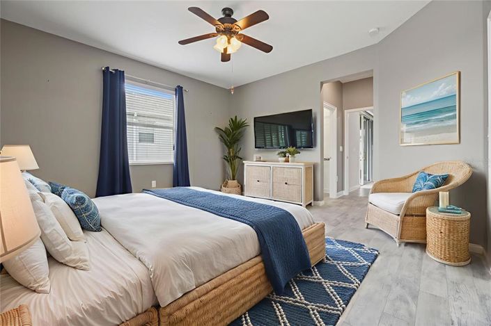 Image No.11-3 Bed House for sale