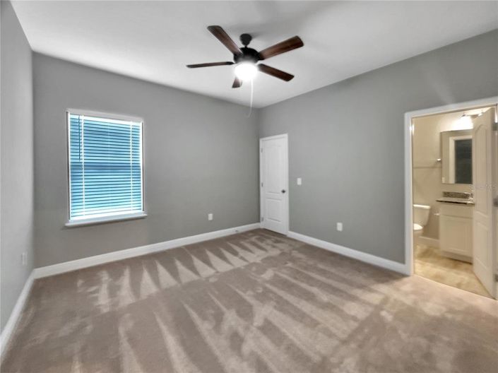 Image No.20-4 Bed House for sale