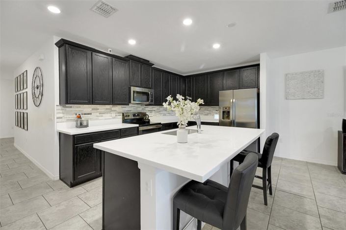 Image No.13-3 Bed House for sale