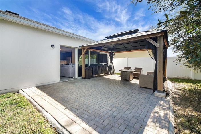 Image No.21-3 Bed House for sale