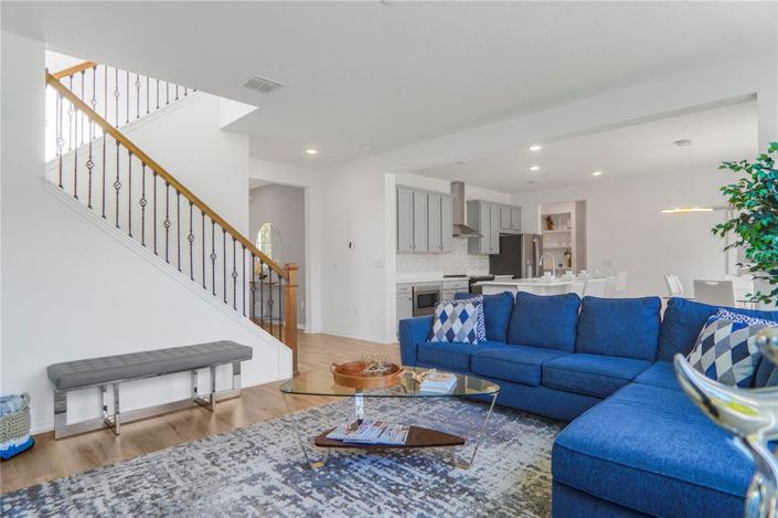 Image No.15-4 Bed House for sale