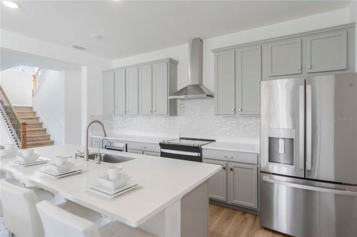 Image No.18-4 Bed House for sale