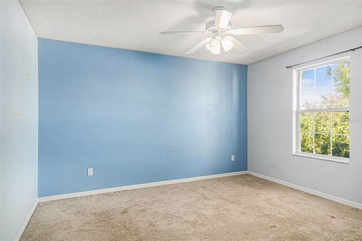 Image No.19-5 Bed House for sale