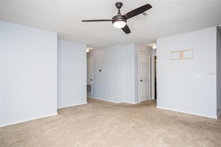 Image No.26-5 Bed House for sale