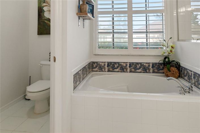 Image No.19-3 Bed House for sale