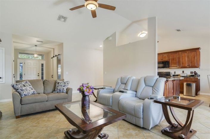 Image No.5-4 Bed House for sale