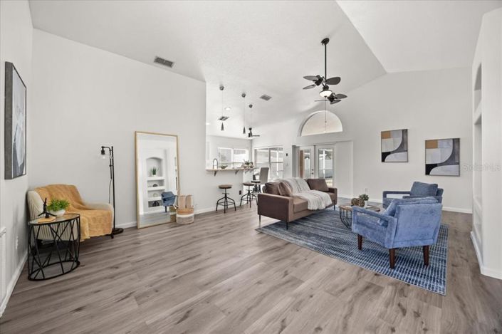 Image No.2-Maison de 3 chambres à vendre à Saint John