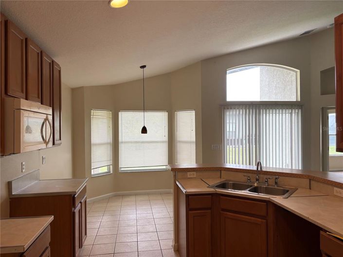 Image No.23-3 Bed House for sale