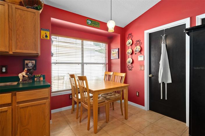 Image No.9-3 Bed House for sale