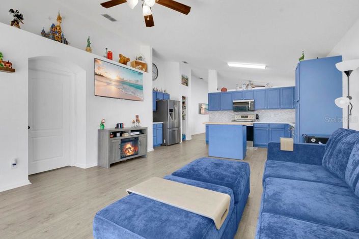 Image No.10-4 Bed House for sale